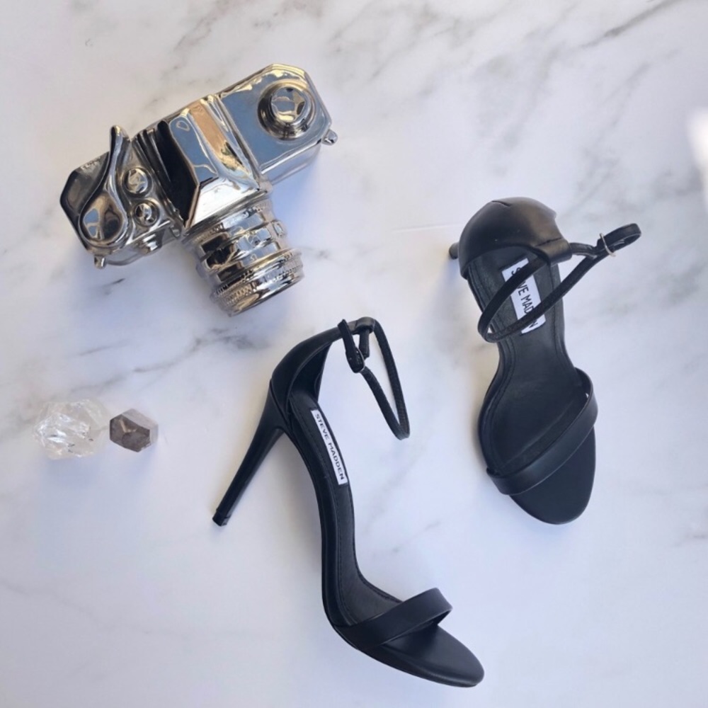 Steve Madden Stilettos heal sandal